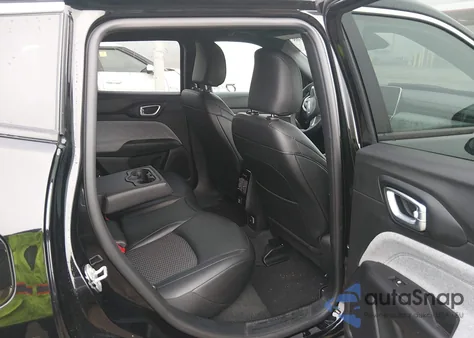 2025 Jeep Compass Latitude 4X4 из США, поврежденный, VIN 3C4NJDBN1ST604245